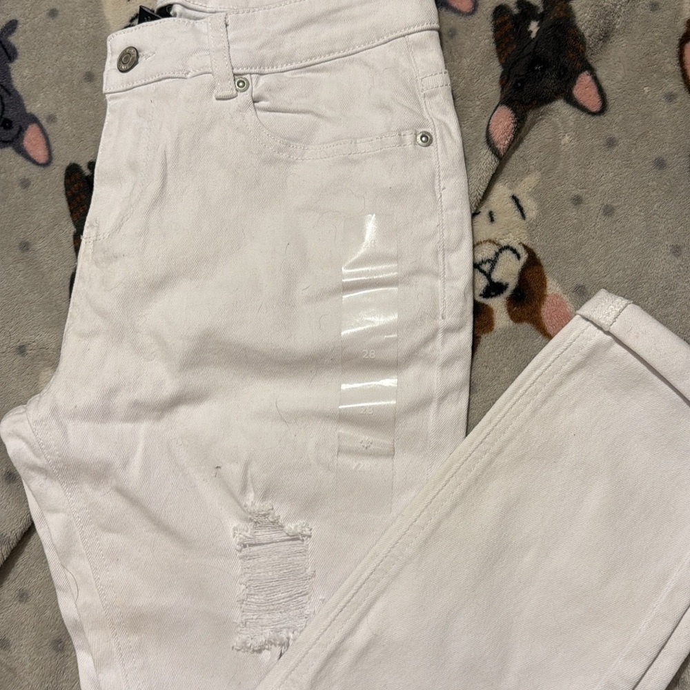 White Skinny Jeans Classic Denim Style